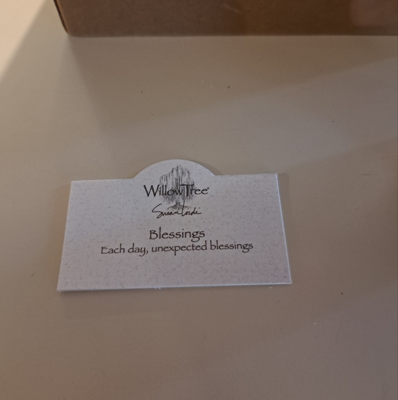 Willow Tree Bundle Of 2 - Blessings - Picture 2 of 14